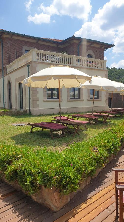 Cala Dei Mori Aparthotel Livorno Exteriör bild