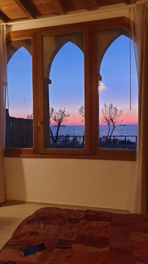 Cala Dei Mori Aparthotel Livorno Exteriör bild