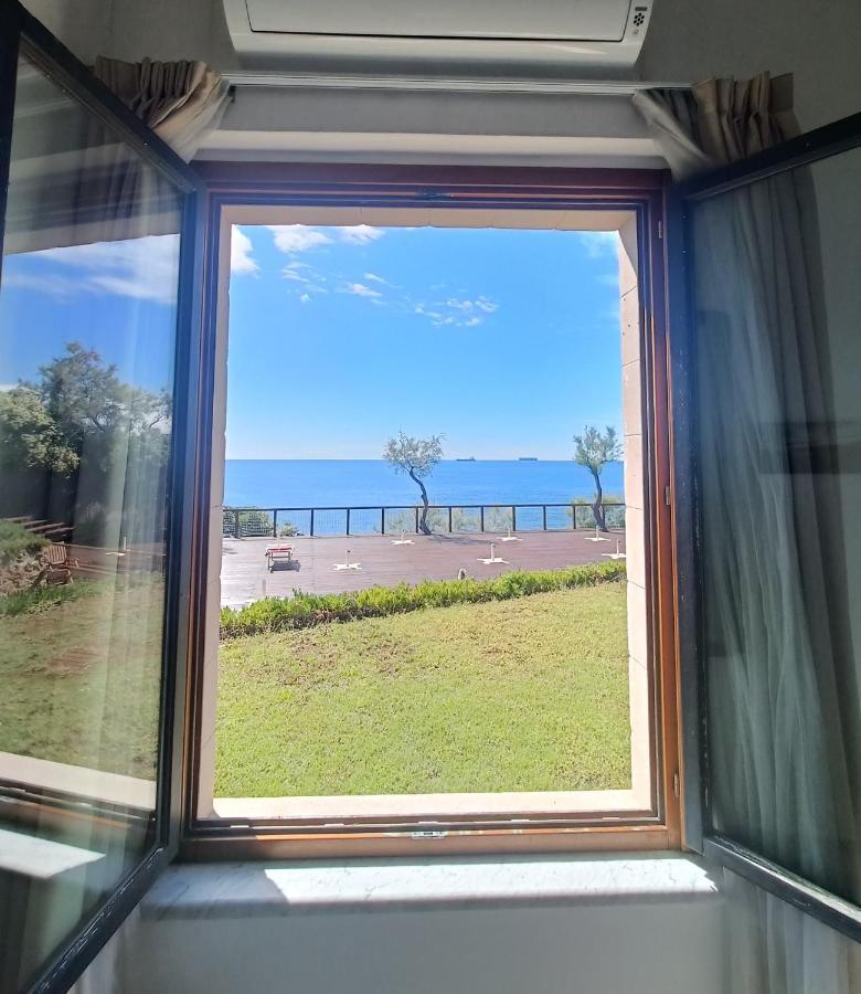 Cala Dei Mori Aparthotel Livorno Exteriör bild