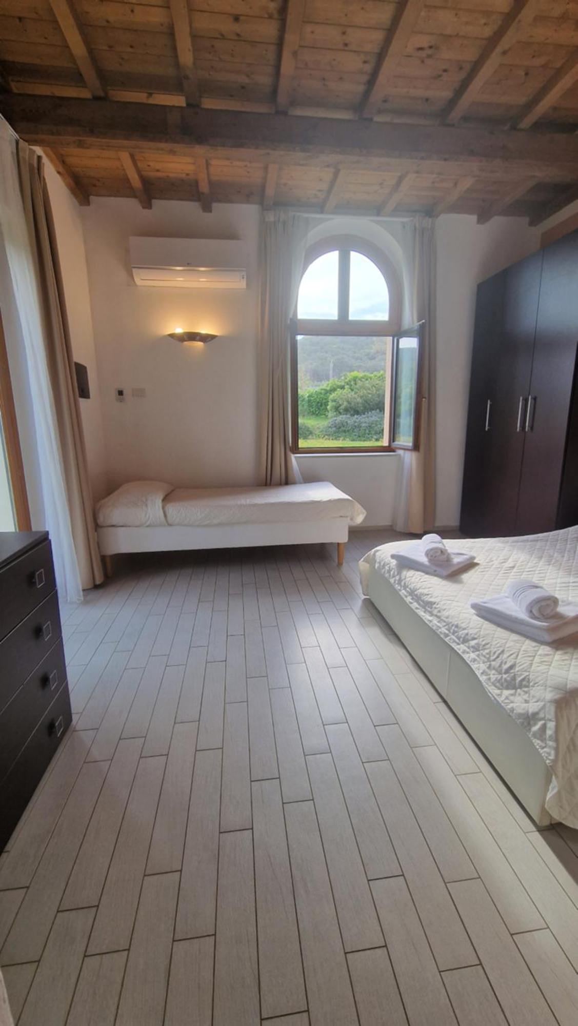 Cala Dei Mori Aparthotel Livorno Exteriör bild