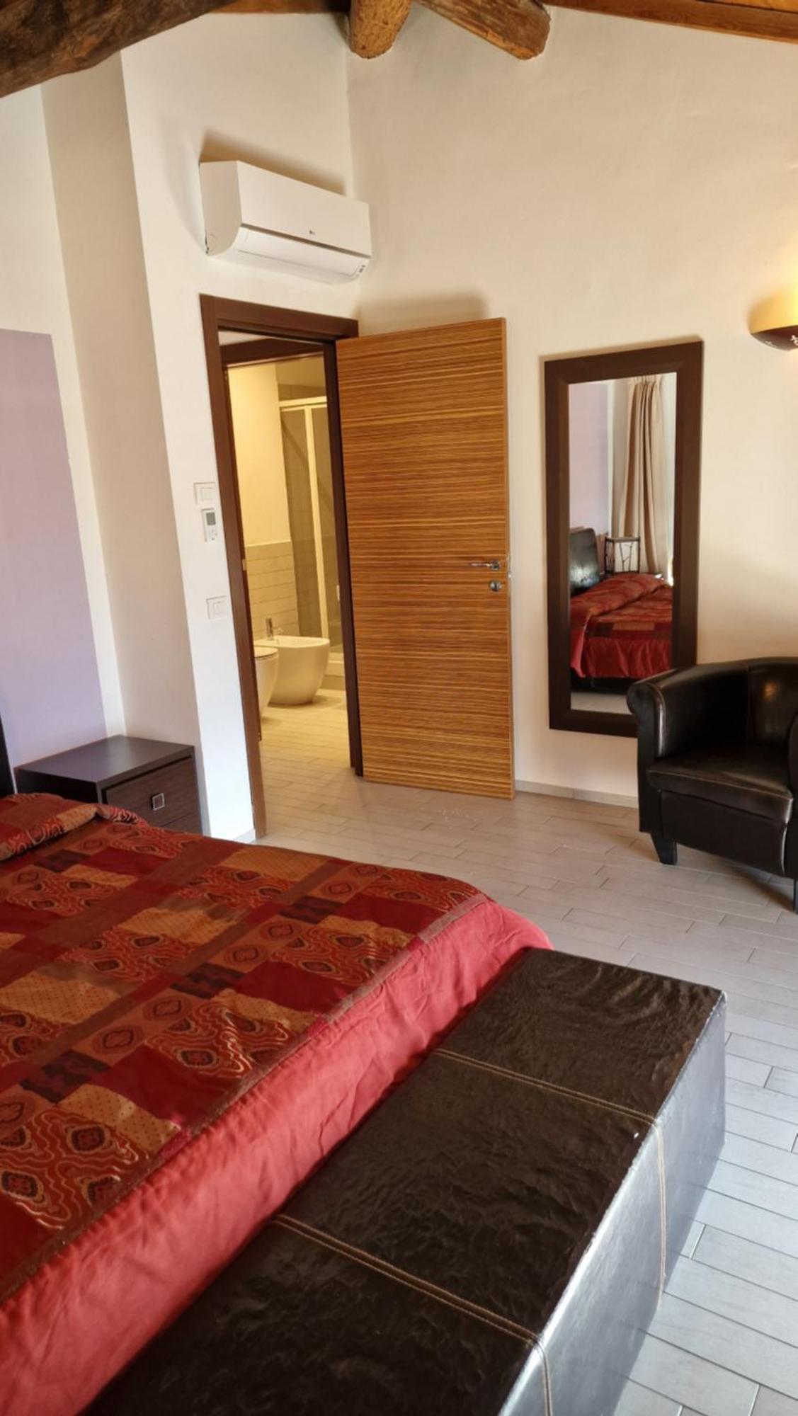 Cala Dei Mori Aparthotel Livorno Exteriör bild