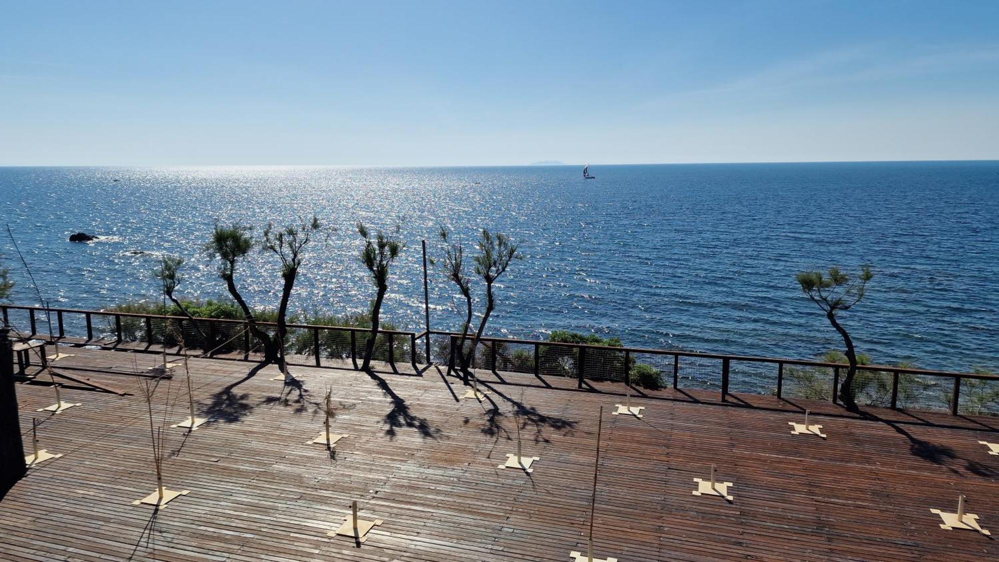 Cala Dei Mori Aparthotel Livorno Exteriör bild